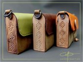 Geanta mini din piele si lemn