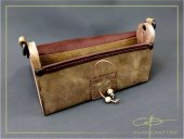 Geanta mini din piele si lemn